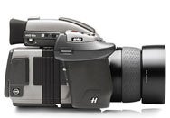 Hasselblad announces 200-megapixel camera