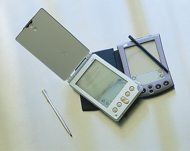 The Handspring Visor Edge (left) and the Palm m500 Photo by SCOTT PETERSON