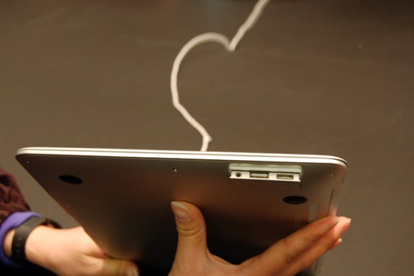 Apple MacBook Air ports