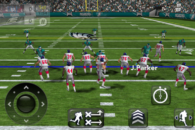 MADDEN NFL 12 for iOS by EA SPORTS 