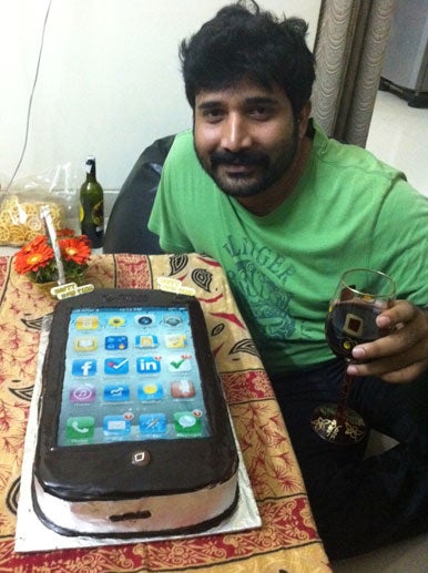 This Iphone 4 Celebration Takes The Cake Macworld